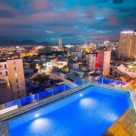 Central Hotel & Spa Đà Nẵng Exterior foto